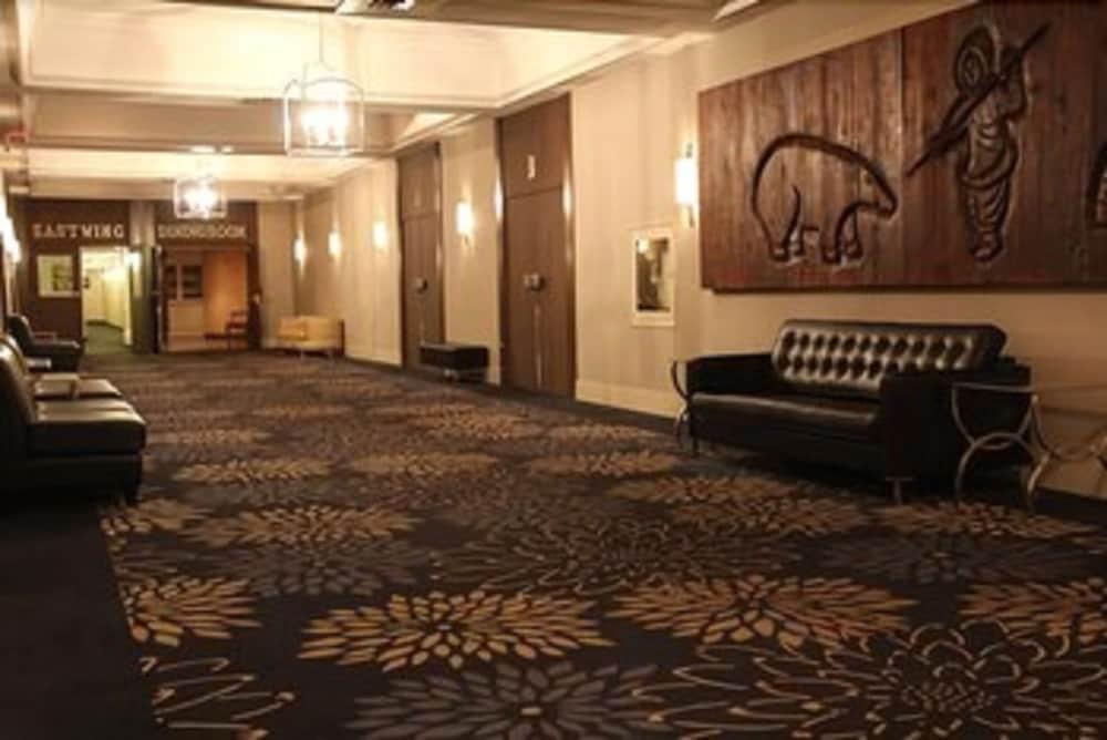 The Senator Hotel & Conference Center Timmins Dış mekan fotoğraf