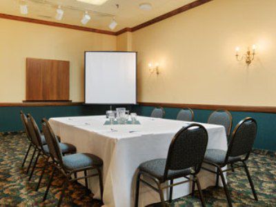 The Senator Hotel & Conference Center Timmins Konforlar fotoğraf